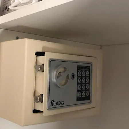 La Casa Del Carrubo Di Borgo Carbone *