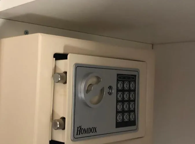 La Casa Del Carrubo Di Borgo Carbone *